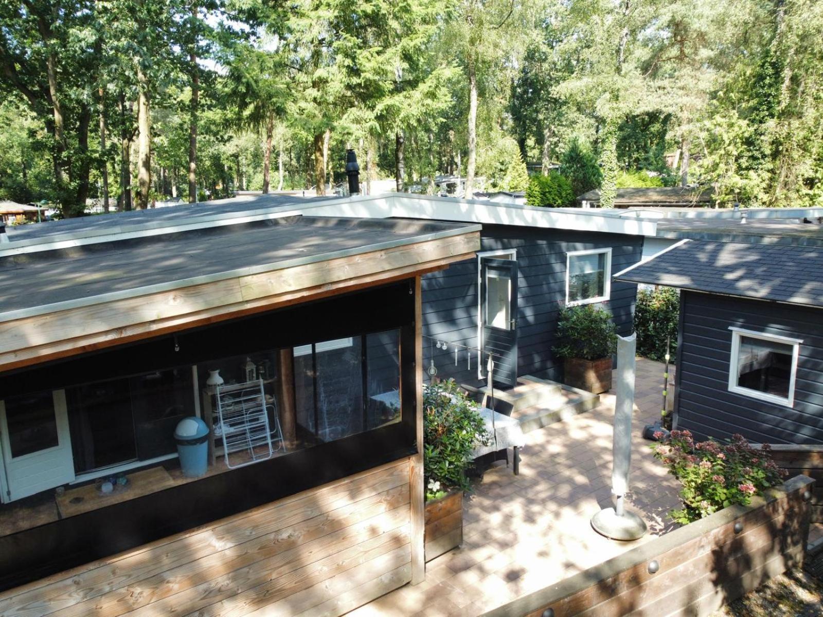 Chalet Bosrijk Midden In De Natuur-Eten&Drinken-Activiteiten-Ontspanning-En Nog Veel Meer Hoenderloo Exterior photo